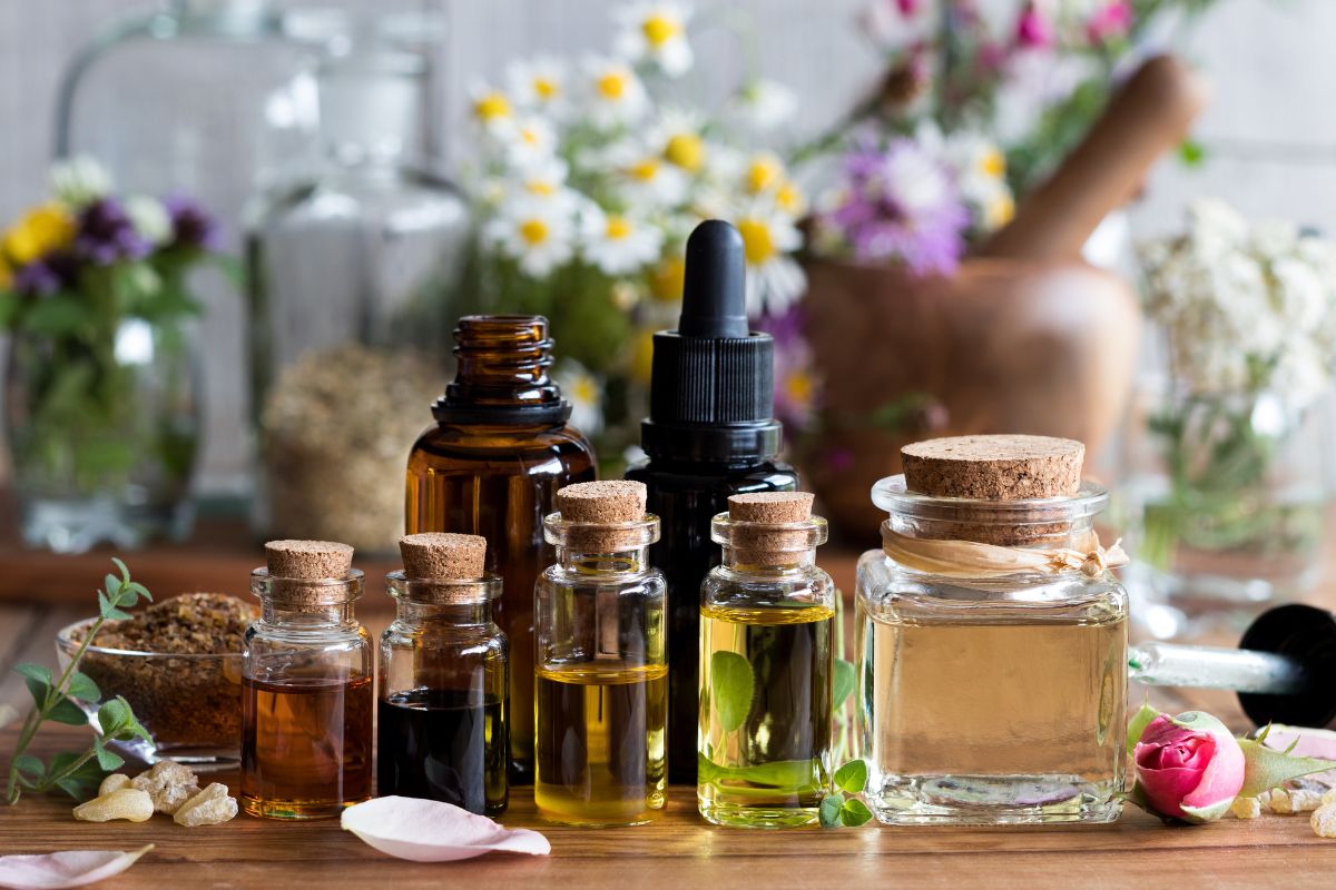 Best 5 Health Benefits & Uses of Essential Oils | Insider Market Research