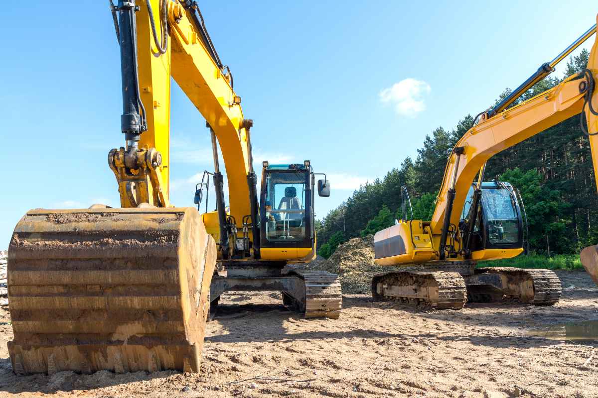 Future of Heavy Construction Equipment Industry: 8 Important Points | Insider Market Research