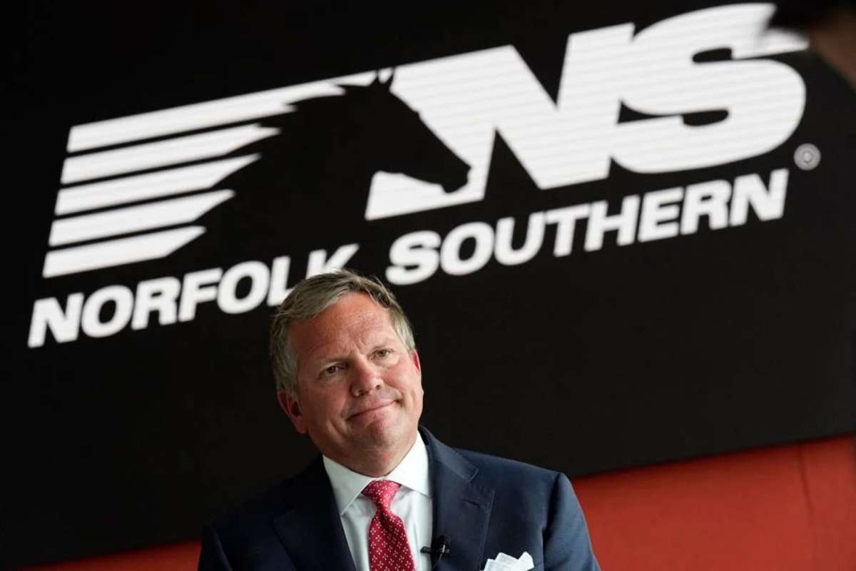 Alan Shaw Fired Due to Inappropriate Relationship at Norfolk Southern | Insider Market Research